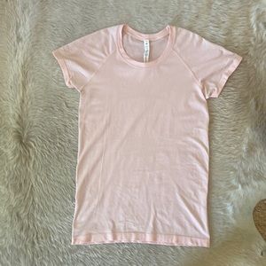 Lululemon swiftly tech 2.0 shirt